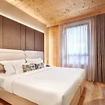 The Log By Piamonte 4* Oporto