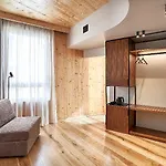 The Log By Piamonte 4*