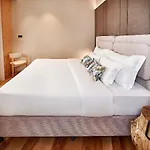 Hotel The Log By Piamonte Oporto