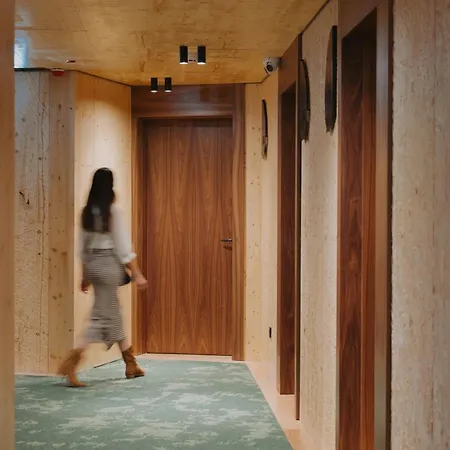 The Log By Piamonte 포르투