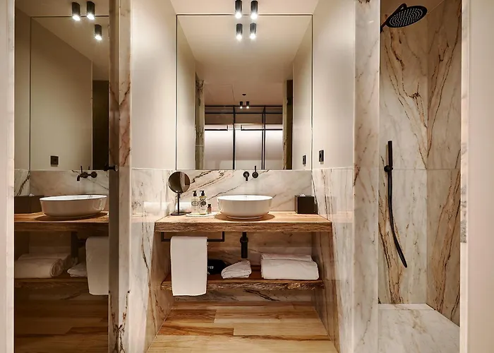 The Log By Piamonte Hotel 4*