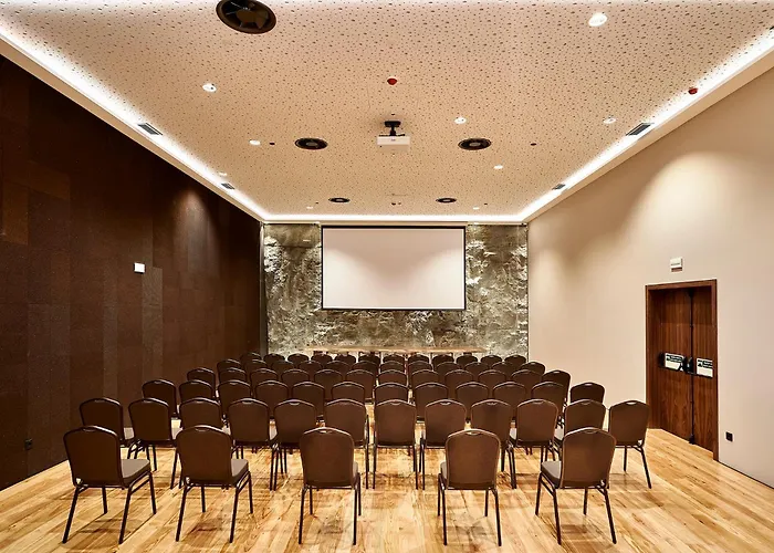 The Log By Piamonte 4*