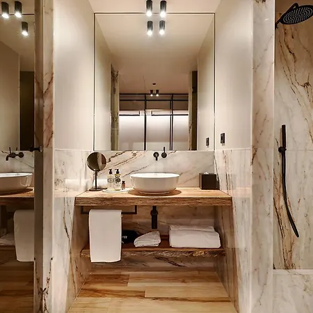 The Log By Piamonte Hotel 4*