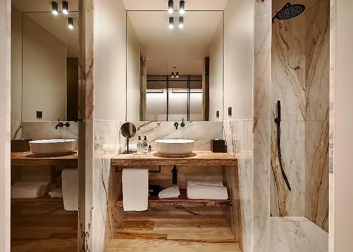 The Log By Piamonte 4* Porto