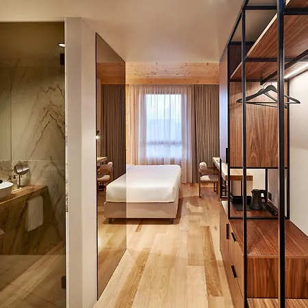Otel The Log By Piamonte